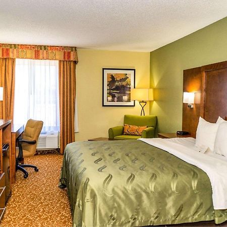 Quality Inn Whiteville North Exterior photo