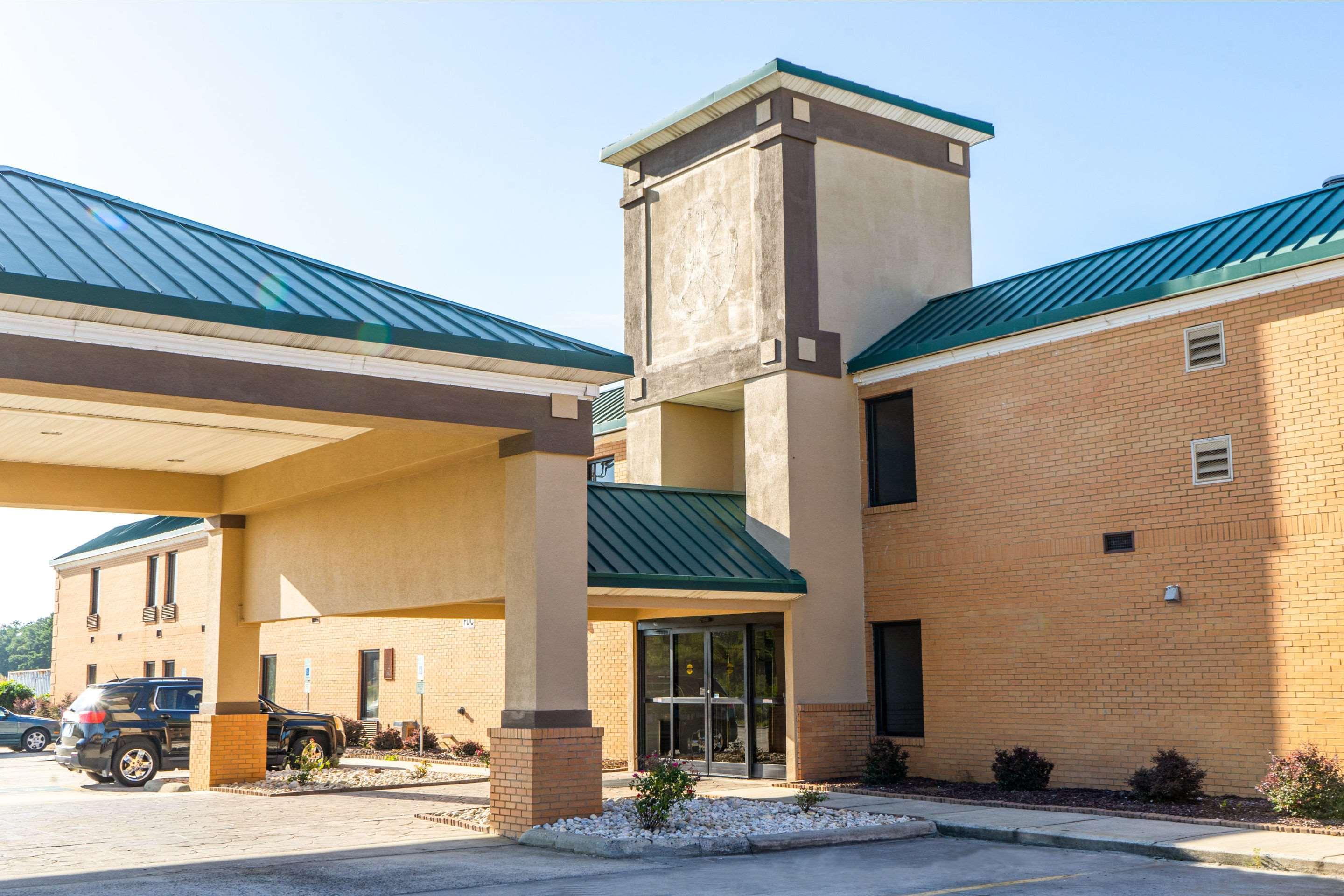 Quality Inn Whiteville North Exterior photo